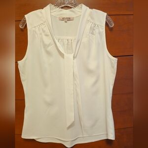 Review Women's White Sleeveless Blouse